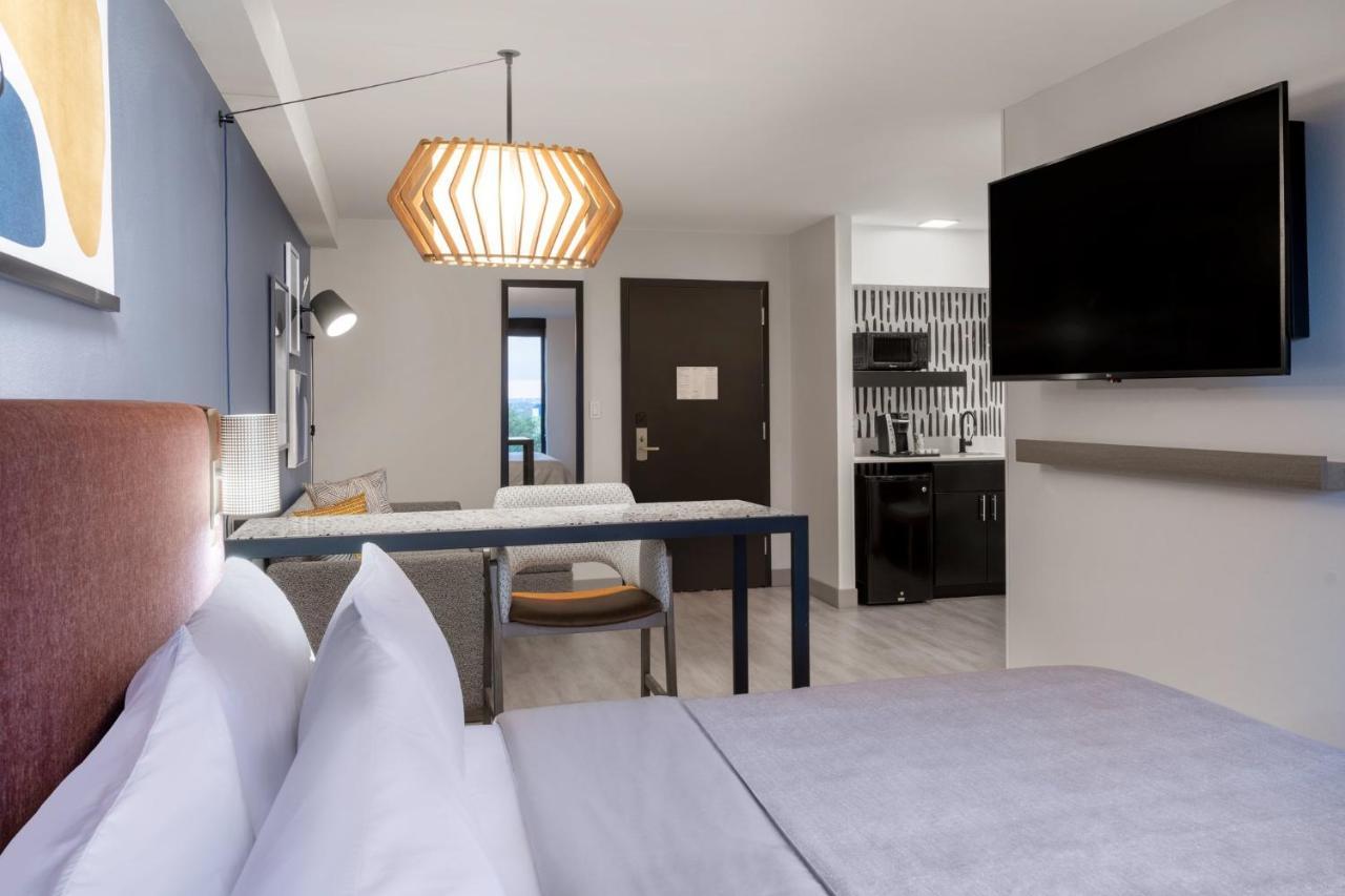 Atwell Suites Austin Airport By Ihg Exterior photo