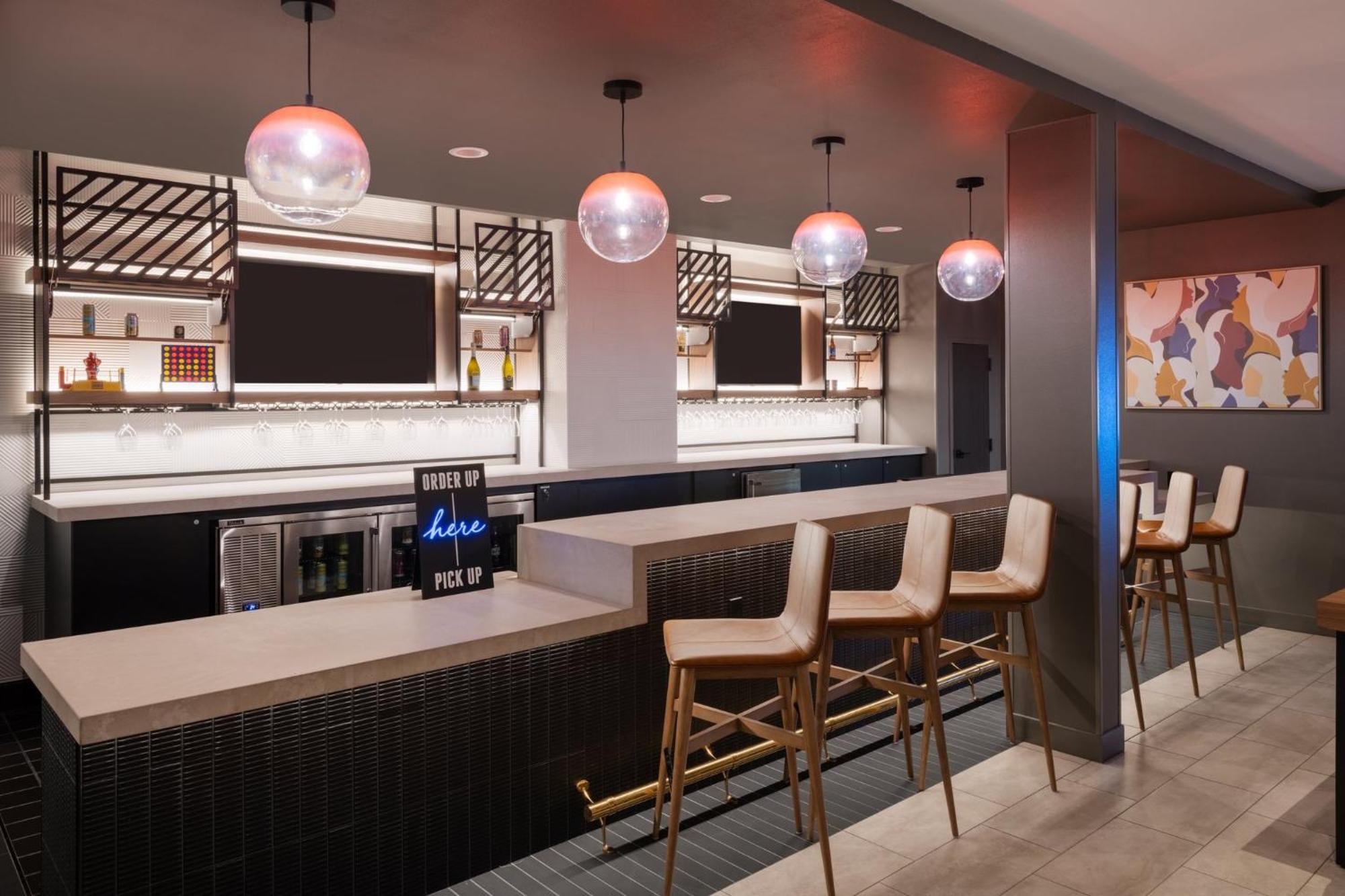 Atwell Suites Austin Airport By Ihg Exterior photo