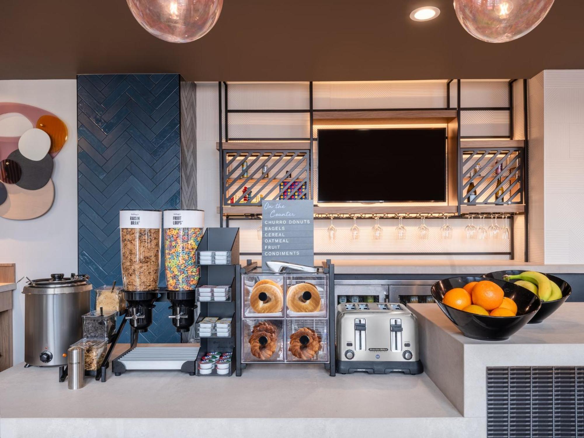Atwell Suites Austin Airport By Ihg Exterior photo