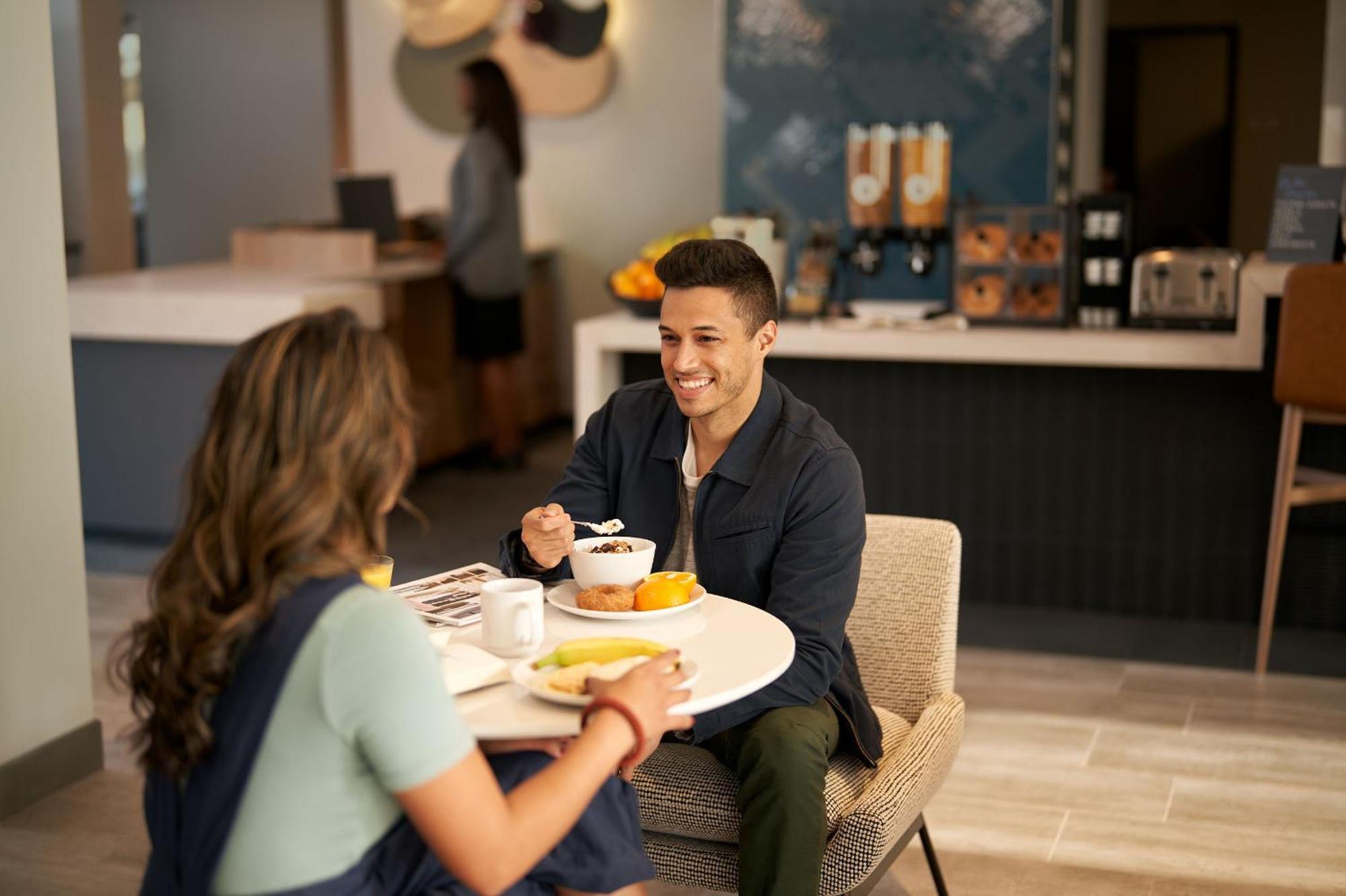 Atwell Suites Austin Airport By Ihg Exterior photo